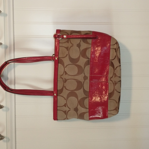 Coach Handbag - Picture 2 of 9